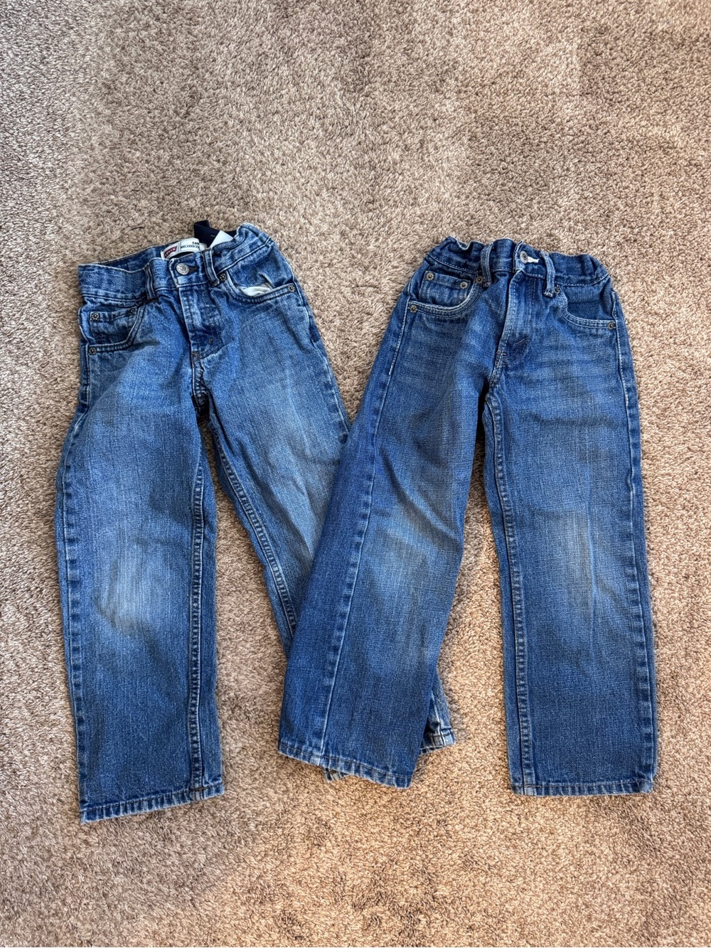 Levi’s 549 size 6 regular